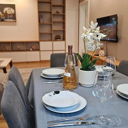 Apartment Comfort,fully Equipped,modern60m2 Flat,near Center Skopje