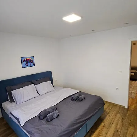 Comfort,fully Equipped,modern60m2 Flat,near Center *