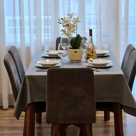 Comfort,fully Equipped,modern60m2 Flat,near Center