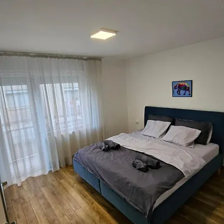 Comfort,fully Equipped,modern60m2 Flat,near Center *